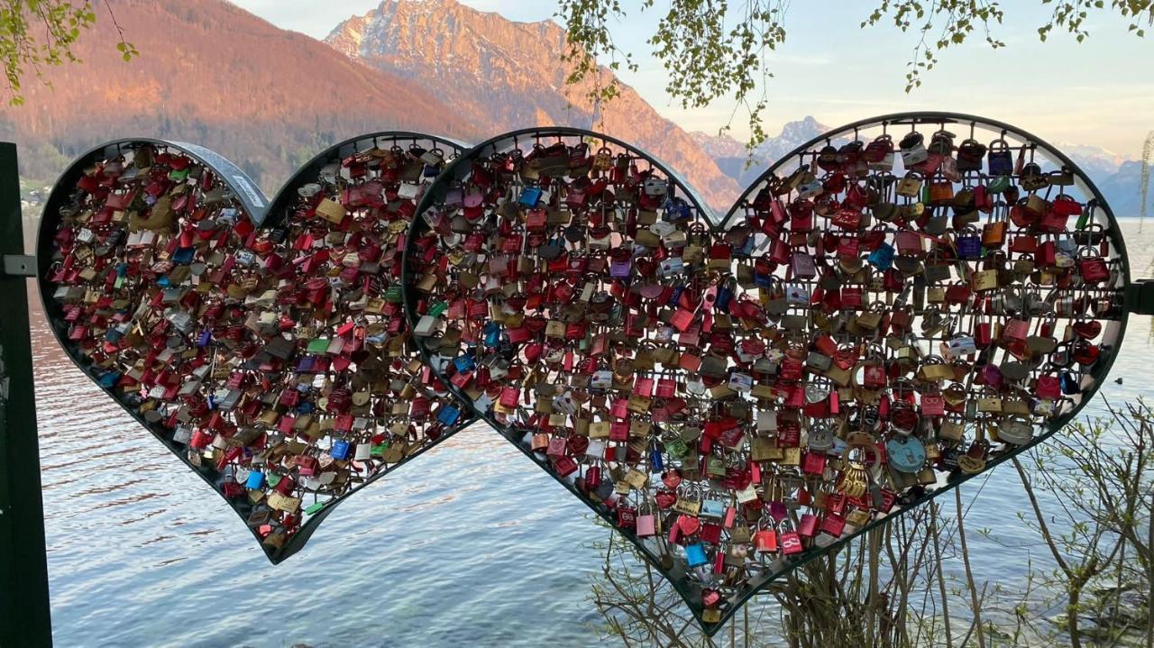 Ferienhaeuschen Am Traunsee Mit Tretboot Zur Freien Nutzung Am Badeplatz Altmünster Dış mekan fotoğraf
