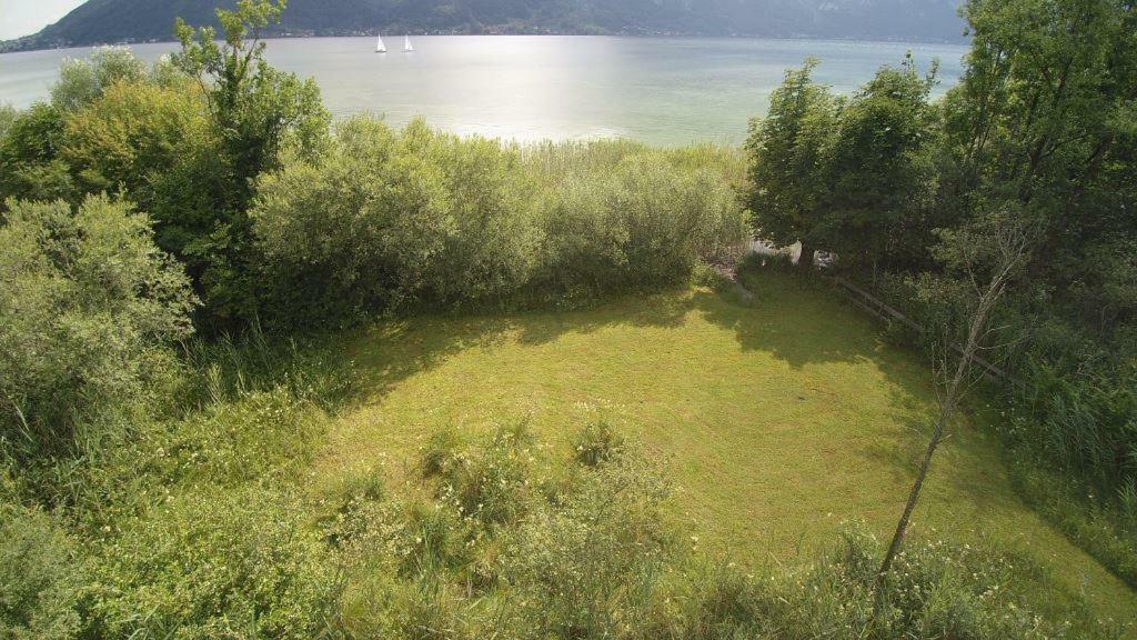 Ferienhaeuschen Am Traunsee Mit Tretboot Zur Freien Nutzung Am Badeplatz Altmünster Dış mekan fotoğraf